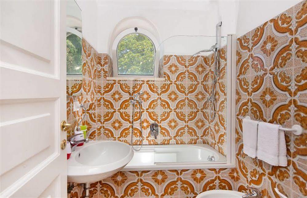 Villa Mariuccia 카프리 외부 사진
